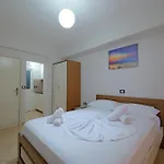 Гостевой дом Livia's 4*